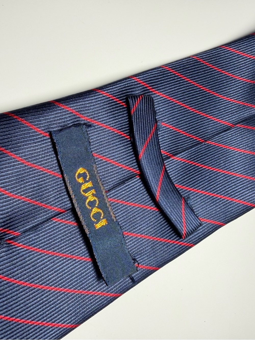 Gucci Navy Tie with Red Diagonal Stripe - Picture 4 of 12